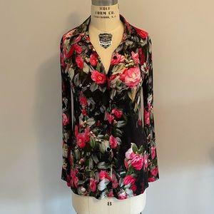 Agnes B photorealistic camellia print blouse 1/S